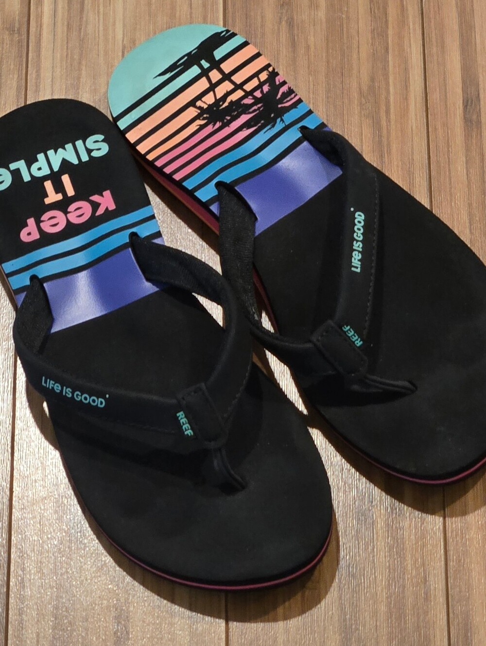 Reef Life Is Good Black Sandals with Multicolor Sunset Footbed